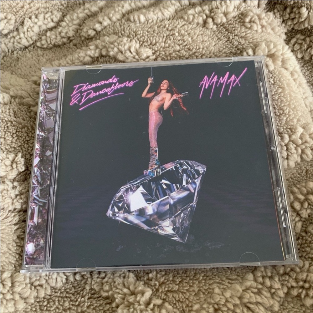 🖤Ava Max Diamonds & Dancefloors Alternate cover CD